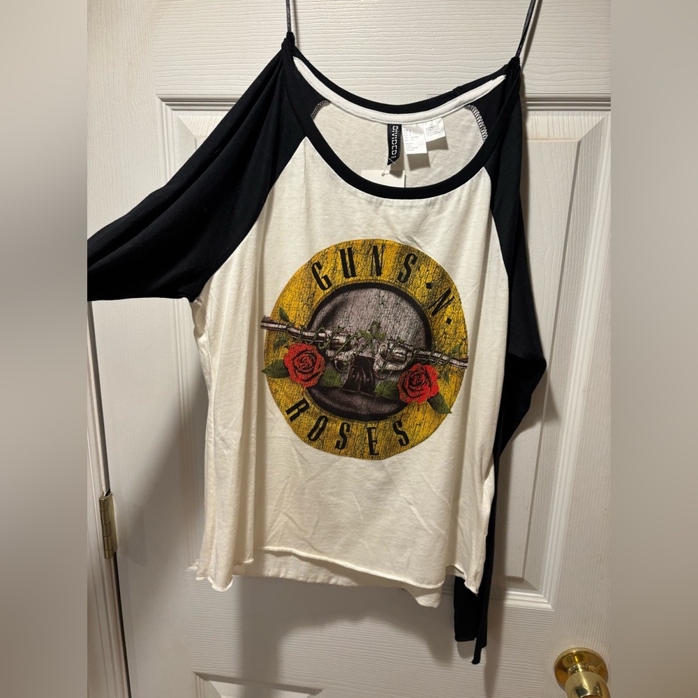 H&M Black & White Raglan Guns N' Roses Graphic Long Sleeve Tee